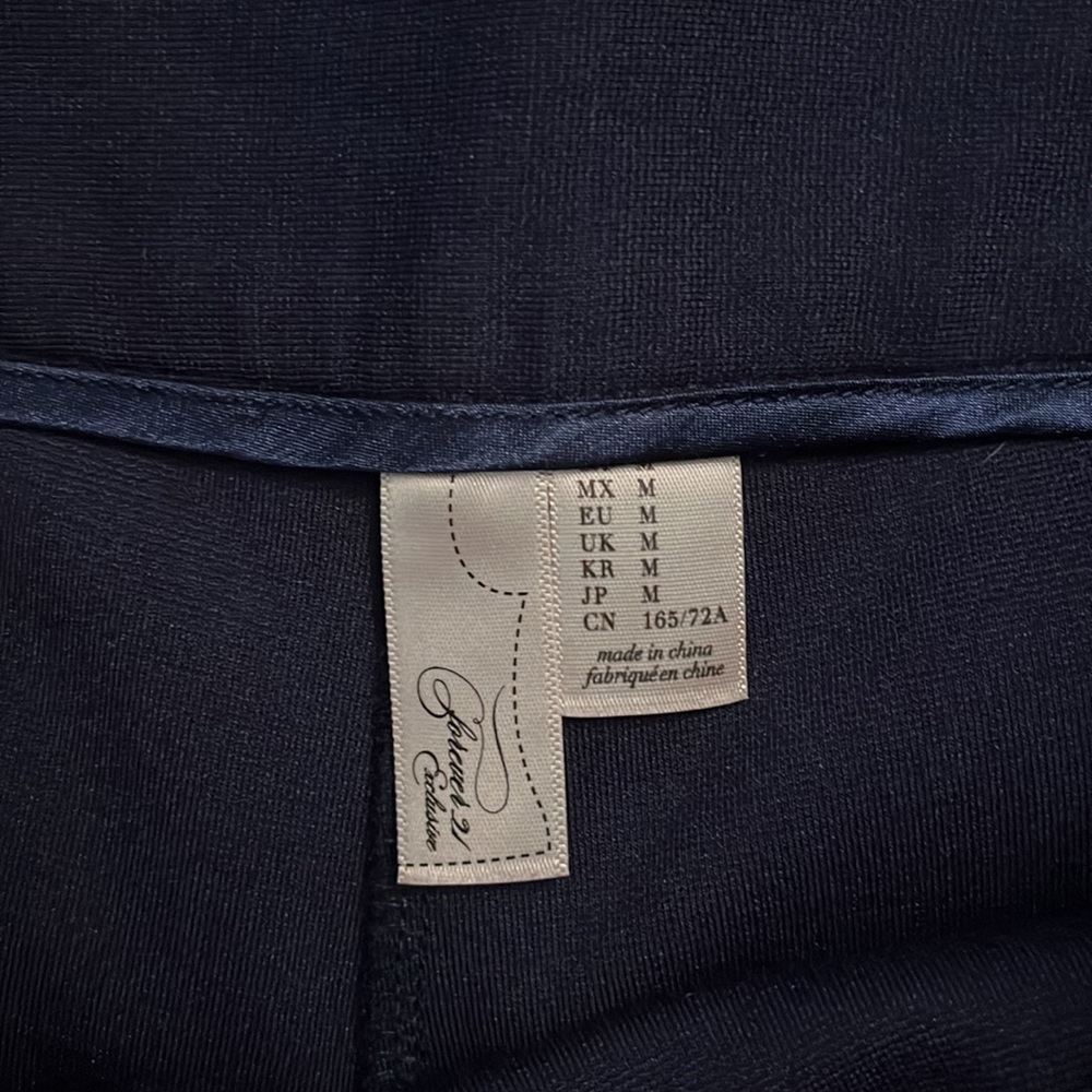 Forever 21 Navy Skort - Picture 3 of 3